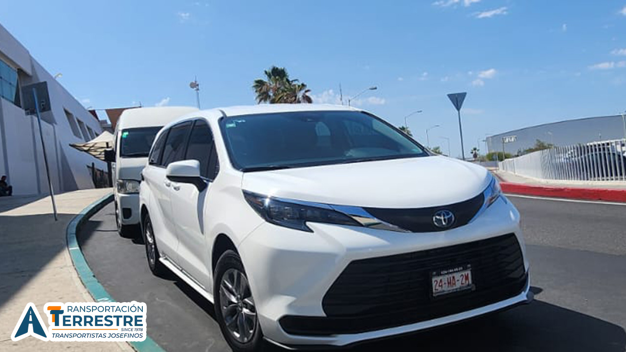 Transportación a Hotel Cactus Inn